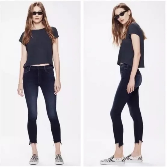 MOTHER Denim - MOTHER The Stunner Zip Two Step Fray Last Call Dark Wash Ankle Jeans